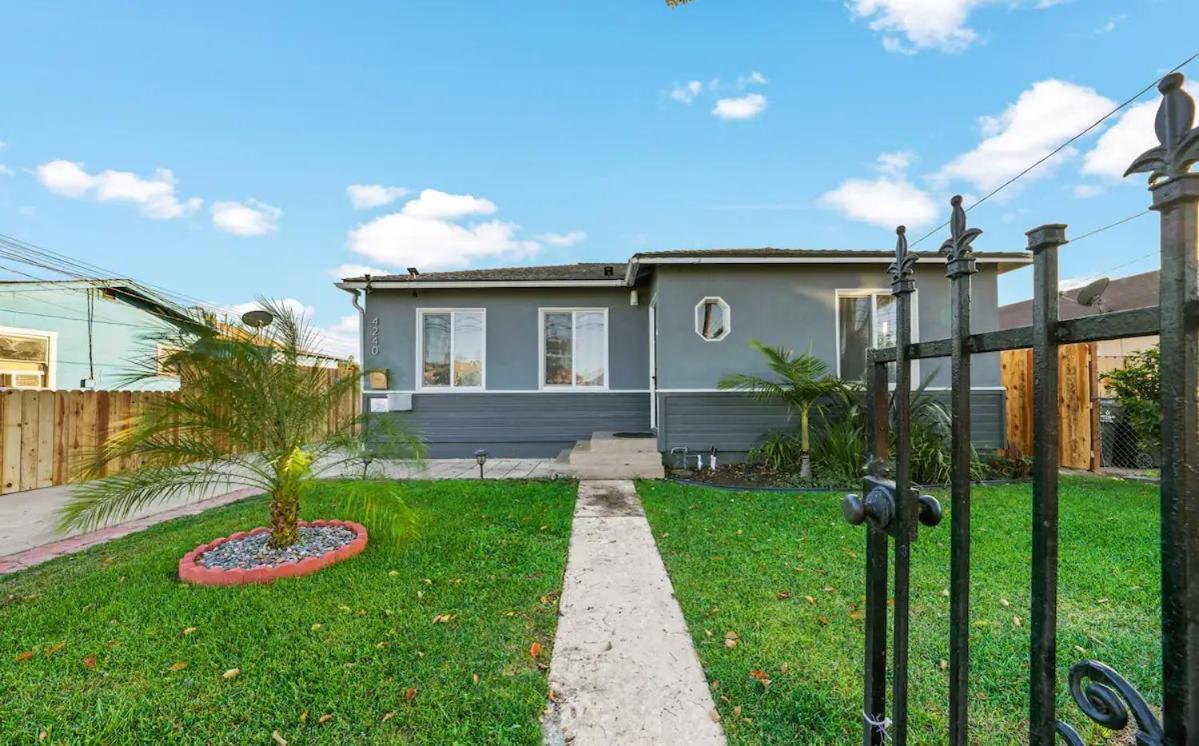 Spacious Centrally Located New 2 Bedroom Property! Ίνγκλγουντ Εξωτερικό φωτογραφία
